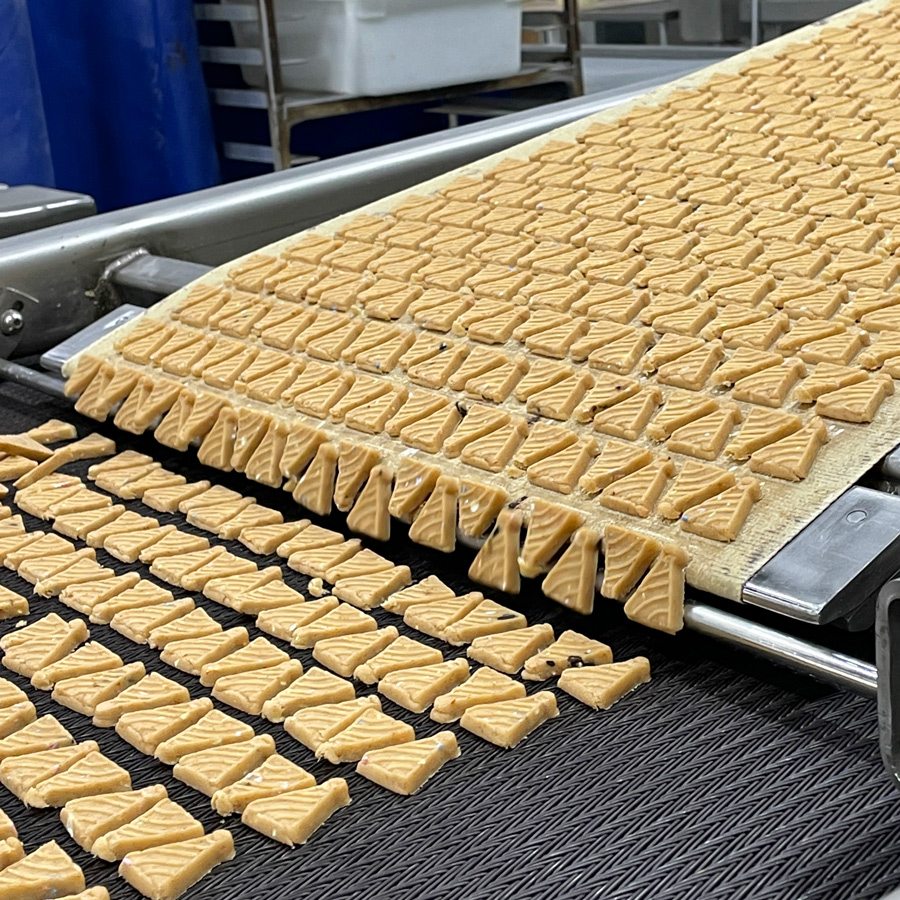 AGASite_PartyHatManufacturing party hat treats leaving the baker